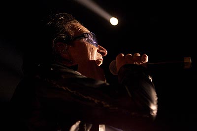 U2 lead singer Bono on stage at the Air Canada Centre during the band's Elevation Tour 2001 in Toronto, Thursday, May 24, 2001; Photo: Greg Henkenhaf, SUN 