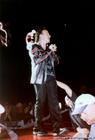 E8-04_slanecastle20010825_bono4.jpg