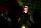 Irish singer Bono of the band U2 performs during a concert at the Olympic Stadium in Rome July 23, 2005. The band is in Italy as part of their 'Vertigo 2005' world tour. REUTERS/Alessia Pierdomenico