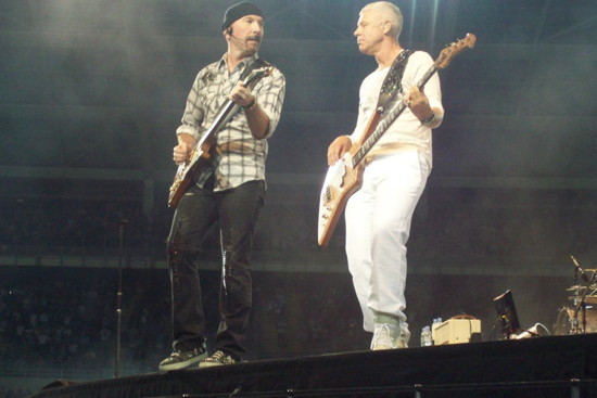 U2gigs.com photos » 360° Tour » 2010-08-06 - Turin (Photos by Simone Bacio)