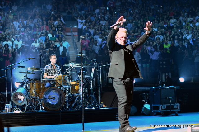 Photo by Jason Brice / U2gigs.com