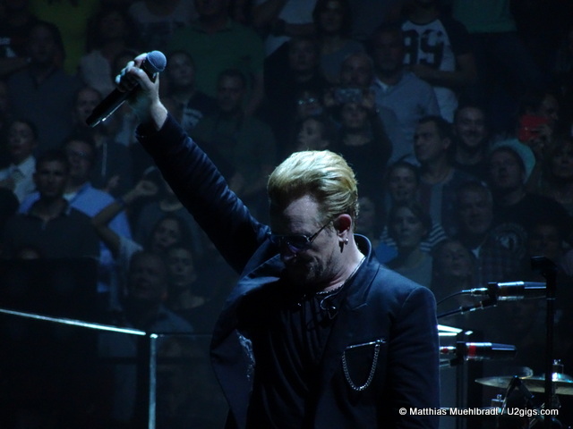 Photo by Matthias Muehlbradt / U2gigs.com