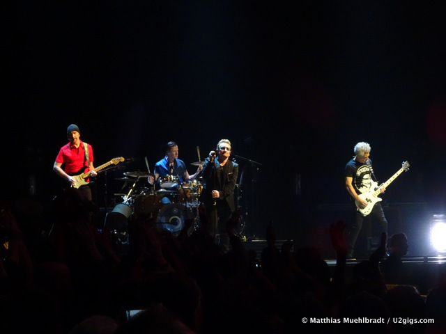 Photo by Matthias Muehlbradt / U2gigs.com